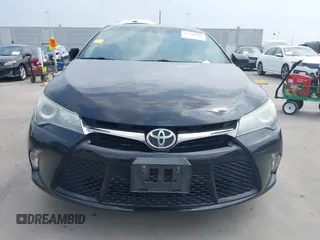 2017 Toyota Camry XLE z VIN 4T1BF1FK7HU365703, wystawiony jako IAAI lot #42300666 z przebiegiem 125 834 mil mil oraz . Historia ofert i sprzedaży dostępna na DreamBid. Obrazek 12.