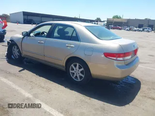 2003 Honda Accord EX z VIN 1HGCM66523A023920, wystawiony jako IAAI lot #42339108 z przebiegiem 165 553 mil mil oraz . Historia ofert i sprzedaży dostępna na DreamBid. Obrazek 3.