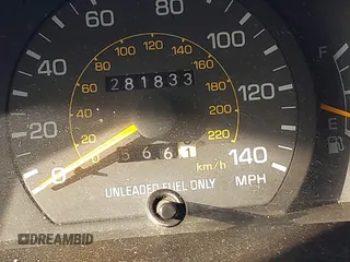 1994 Toyota Camry XLE with VIN JT2GK13E9R0025099, listed as a IAAI auction lot 41735273 with 281,833 mi miles. Bid and sale history available at carsss.com. Image 7.