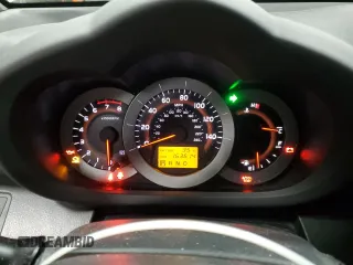 2006 Toyota RAV4 Sport с VIN JTMBK32V465006845, выставлен на аукционе Copart как лот 85566734 с пробегом 163 614 миль миль и Чистый • Clean title. История ставок и продаж доступна на DreamBid. Изображение 9.