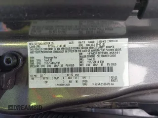 2013 Ford Focus SE with VIN 1FADP3F23DL355181, listed as a IAAI auction lot 42103742 with 171,594 mi miles. Bid and sale history available at carsss.com. Image 9.
