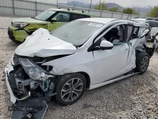 2018 Chevrolet Sonic LT z VIN 1G1JD6SH5J4102444, wystawiony jako Copart lot #53680275 z przebiegiem Nie podano mil oraz Szkoda całkowita • Salvage title. Historia ofert i sprzedaży dostępna na DreamBid. Obrazek 1.
