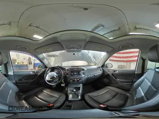 2012 Volkswagen Tiguan SE z VIN WVGBV7AX3CW079482, wystawiony jako Copart lot #47383095 z przebiegiem 144 877 mil mil oraz Szkoda całkowita • Salvage title. Historia ofert i sprzedaży dostępna na DreamBid. Obrazek 13.