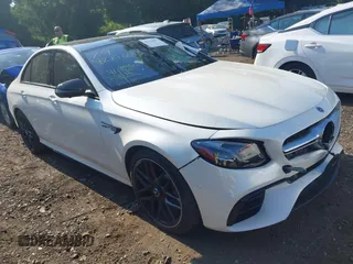 2019 Mercedes-Benz E 63 S AMG with VIN WDDZF8KB7KA649994, listed as a IAAI auction lot 42770083 with 41,258 mi miles and . Bid and sale history available at DreamBid. Image 1.