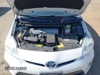 2014 Toyota Prius Four with VIN JTDKN3DU8E1737165, listed as a IAAI auction lot 41781998 with 175,585 mi miles and . Bid and sale history available at carsss.com. Image 10.