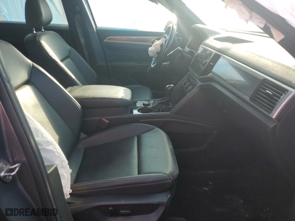 2020 Volkswagen Atlas Cross Sport 3.6L V6 SEL with VIN 1V2ME2CA8LC219230, listed as a Copart auction lot 47063985 with 0 mi miles and Non Repairable. Bid and sale history available at carsss.com. Image 7.