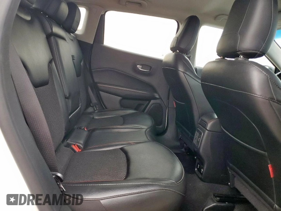 2020 Jeep Compass Trailhawk with VIN 3C4NJDDB3LT189398, listed as a Copart auction lot 59376995 with 75,674 mi miles and Salvage title. Bid and sale history available at DreamBid. Image 10.