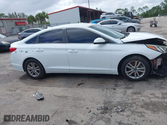 2017 Hyundai Sonata SE with VIN 5NPE24AF2HH572647, listed as a IAAI auction lot 40607675 with 117,259 mi miles and . Bid and sale history available at DreamBid. Image 13.