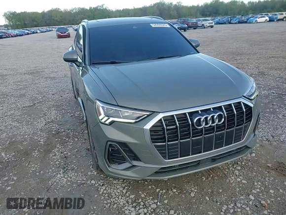 2023 Audi Q3 S line Premium z VIN WA1DECF35P1094199, wystawiony jako Copart lot #52099525 z przebiegiem 50 304 mil mil oraz Szkody całkowita. Historia ofert i sprzedaży dostępna na DreamBid. Obrazek 12.