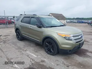 2013 Ford Explorer XLT z VIN 1FM5K7D8XDGB56757, wystawiony jako IAAI lot #42496465 z przebiegiem 199 284 mil mil oraz . Historia ofert i sprzedaży dostępna na DreamBid. Obrazek 1.