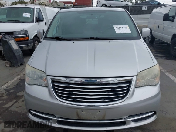 2011 Chrysler Town & Country Touring with VIN 2A4RR5DG2BR665177, listed as a IAAI auction lot 42213478 with 163,961 mi miles and . Bid and sale history available at DreamBid. Image 6.