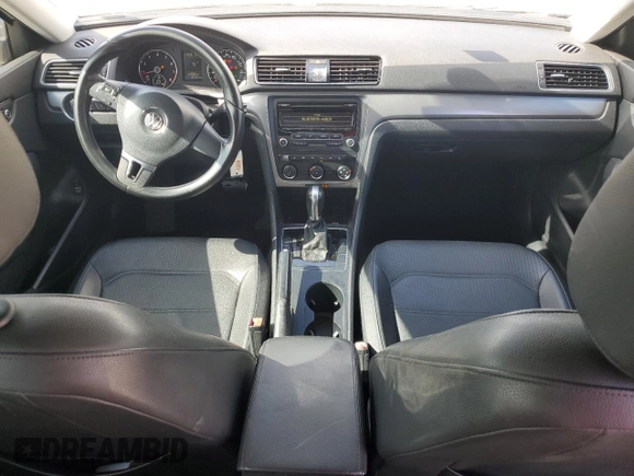 2014 Volkswagen Passat S w/Nav with VIN 1VWAP7A34EC008316, listed as a Copart auction lot 88160935 with 122,921 mi miles and Salvage Title. Bid and sale history available at carsss.com. Image 8.