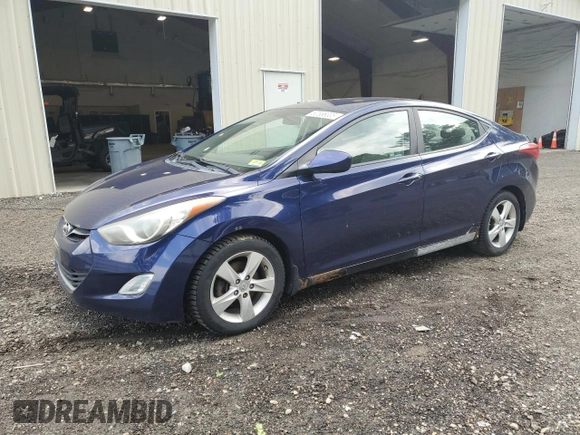 2013 Hyundai Elantra Limited z VIN 5NPDH4AE2DH186631, wystawiony jako Copart lot #60566005 z przebiegiem 116 907 mil mil oraz Czysty tytuł • Clean title. Historia ofert i sprzedaży dostępna na DreamBid. Obrazek 1.