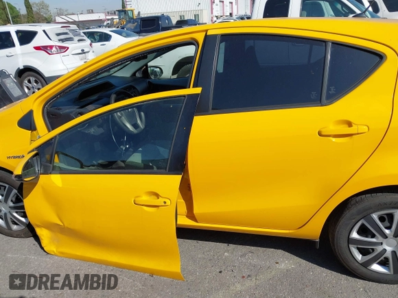 2014 Toyota Prius One with VIN JTDKDTB32E1068209, listed as a IAAI auction lot 41840919 with 201,698 mi miles and . Bid and sale history available at DreamBid. Image 14.
