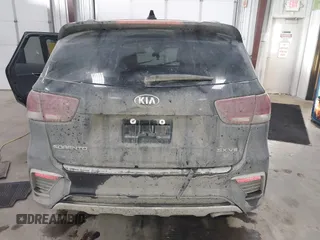 2019 Kia Sorento SX V6 with VIN 5XYPKDA55KG511727, listed as a IAAI auction lot 41531770 with 99,237 mi miles. Bid and sale history available at carsss.com. Image 17.