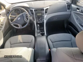 2012 Hyundai Sonata Hybrid z VIN KMHEC4A48CA030895, wystawiony jako Copart lot #59520505 z przebiegiem Nie podano mil oraz Czysty tytuł • Clean title. Historia ofert i sprzedaży dostępna na DreamBid. Obrazek 8.