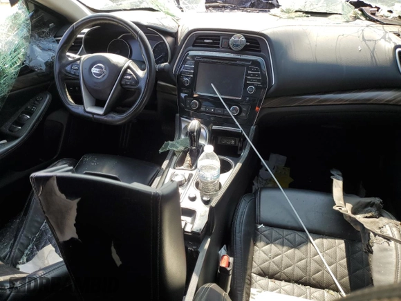 2017 Nissan Maxima Platinum with VIN 1N4AA6AP9HC432439, listed as a Copart auction lot 54604075 with Not provided miles and Non repairable. Bid and sale history available at DreamBid. Image 8.