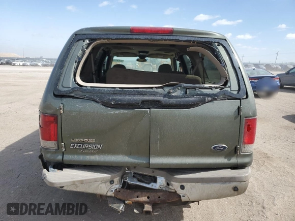 2000 Ford Excursion Limited с VIN 1FMNU43S3YEE17718, выставлен на аукционе Copart как лот 56458175 с пробегом 207 715 миль миль и Списание • Salvage title. История ставок и продаж доступна на DreamBid. Изображение 6.
