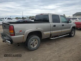 2002 Chevrolet Silverado 1500HD LT z VIN 1GCGK13U02F226620, wystawiony jako Copart lot #73842024 z przebiegiem Nie podano mil oraz Czysty tytuł • Clean title. Historia ofert i sprzedaży dostępna na DreamBid. Obrazek 3.