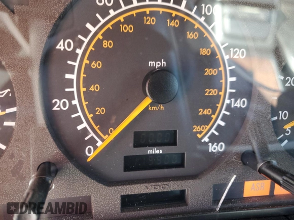 1995 Mercedes-Benz S 320 with VIN WDBGA32E7SA235612, listed as a Copart auction lot 46911705 with 119,900 mi miles and Clean Title. Bid and sale history available at DreamBid. Image 9.