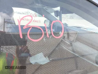 2022 Jeep Compass Latitude z VIN 3C4NJDBBXNT209295, wystawiony jako IAAI lot #42198832 z przebiegiem Nie podano mil oraz . Historia ofert i sprzedaży dostępna na DreamBid. Obrazek 8.