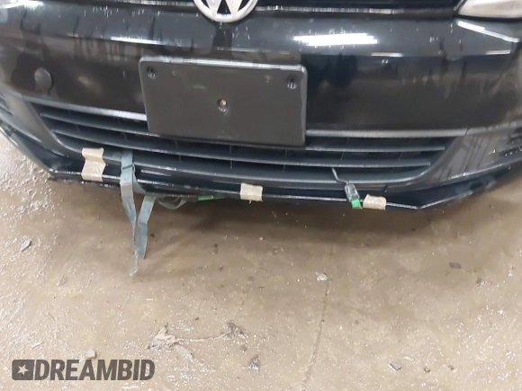 2012 Volkswagen Jetta SE with VIN 3VWDX7AJ5CM340420, listed as a IAAI auction lot 42269354 with 171,924 mi miles and . Bid and sale history available at DreamBid. Image 6.