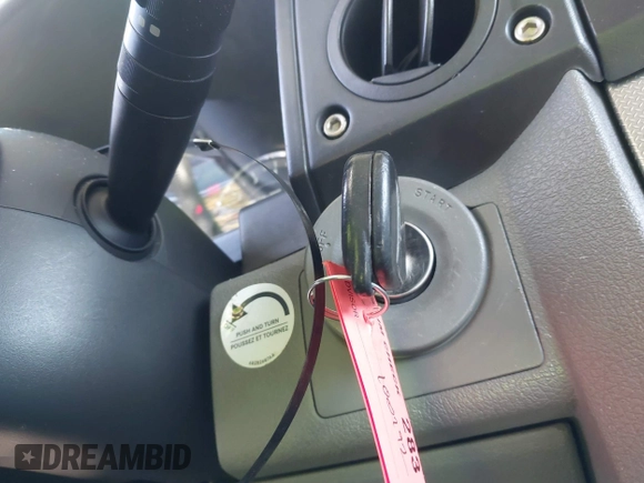 2006 Jeep Commander with VIN 1J8HG48K56C124311, listed as a IAAI auction lot 41587020 with 100,234 mi miles and . Bid and sale history available at DreamBid. Image 11.