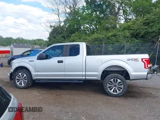 2017 Ford F-150 XL z VIN 1FTEX1EP5HFC32258, wystawiony jako IAAI lot #42224816 z przebiegiem 68 263 mil mil oraz . Historia ofert i sprzedaży dostępna na DreamBid. Obrazek 14.