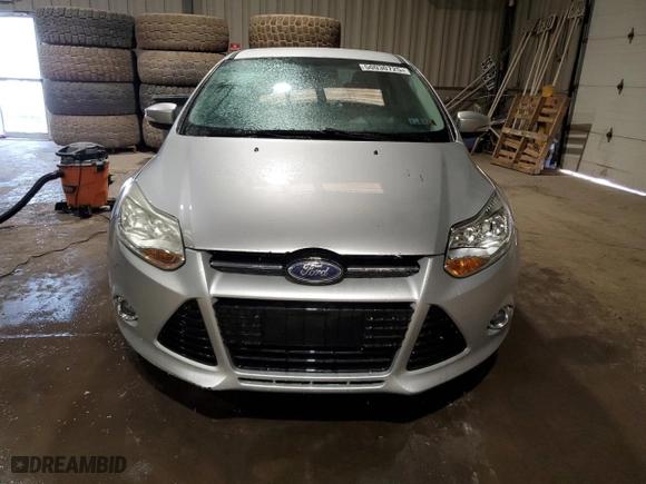 2012 Ford Focus SE with VIN 1FAHP3F26CL127806, listed as a Copart auction lot 50030725 with 100,214 mi miles and Clean Title. Bid and sale history available at carsss.com. Image 5.