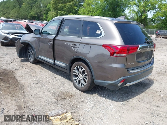 2018 Mitsubishi Outlander SE с VIN JA4AD3A33JZ014095, выставлен на аукционе IAAI как лот 42278605 с пробегом 235 000 миль миль и . История ставок и продаж доступна на DreamBid. Изображение 3.
