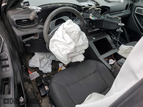 2020 Ford Police Interceptor Utility z VIN 1FM5K8AW5LGC92866, wystawiony jako Copart lot #47854775 z przebiegiem Nie podano mil oraz Szkody całkowita. Historia ofert i sprzedaży dostępna na DreamBid. Obrazek 8.