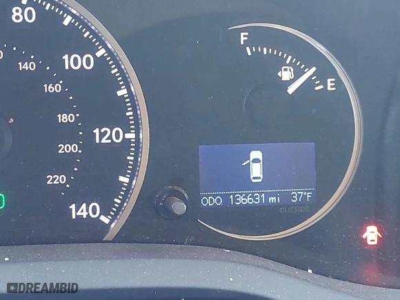 2014 Lexus CT 200h Hybrid with VIN JTHKD5BHXE2195743, listed as a IAAI auction lot 41514301 with 136,631 mi miles. Bid and sale history available at carsss.com. Image 15.
