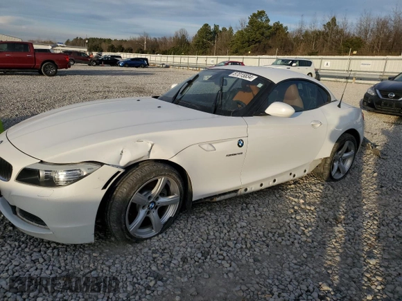 2012 BMW Z4 sDrive28i with VIN WBALL5C59CJ103051, listed as a Copart auction lot 87015834 with 92,071 mi miles and Salvage title. Bid and sale history available at DreamBid. Image 1.