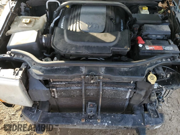 2010 Jeep Commander Limited with VIN 1J4RG5GT6AC113462, listed as a Copart auction lot 82400044 with 189,168 mi miles and Salvage title. Bid and sale history available at DreamBid. Image 13.
