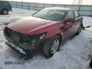 2013 Kia Optima LX z VIN 5XXGM4A77DG198408, wystawiony jako Copart lot #44315415 z przebiegiem 101 588 mil mil oraz Czysty tytuł • Clean title. Historia ofert i sprzedaży dostępna na DreamBid. Obrazek 1.