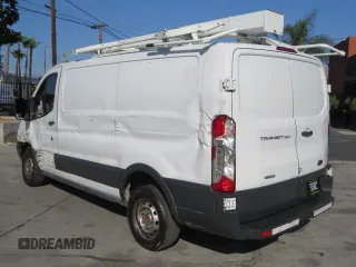 2018 Ford Transit z VIN 1FTYR1YG9JKA68352, wystawiony jako Copart lot #85918324 z przebiegiem 64 560 mil mil oraz Szkoda całkowita • Salvage title. Historia ofert i sprzedaży dostępna na DreamBid. Obrazek 4.