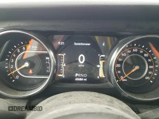 2020 Jeep Wrangler Unlimited Sport Altitude with VIN 1C4HJXDG2LW314301, listed as a Copart auction lot 59857615 with 60,684 mi miles and Salvage title. Bid and sale history available at DreamBid. Image 9.