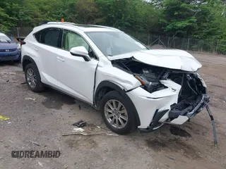2021 Lexus NX 300 z VIN JTJDARBZ6M5035226, wystawiony jako IAAI lot #42243101 z przebiegiem 18 229 mil mil oraz . Historia ofert i sprzedaży dostępna na DreamBid. Obrazek 1.