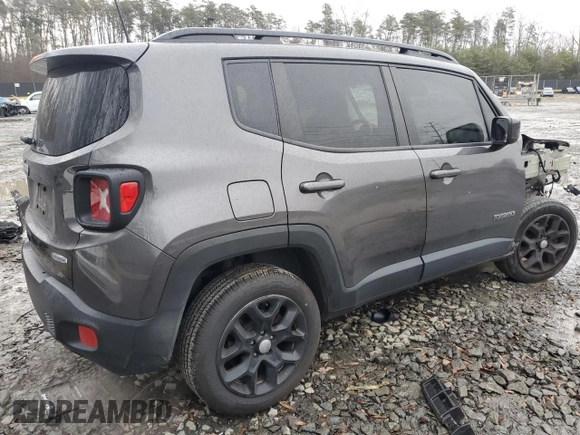 2018 Jeep Renegade Latitude z VIN ZACCJBBB7JPJ39426, wystawiony jako Copart lot #84618564 z przebiegiem Nie podano mil oraz Szkoda całkowita • Salvage title. Historia ofert i sprzedaży dostępna na DreamBid. Obrazek 3.