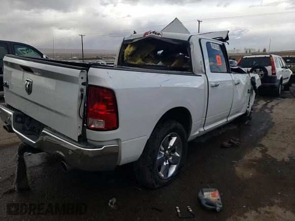 2018 Ram 1500 Big Horn z VIN 1C6RR6LMXJS263317, wystawiony jako Copart lot #47541705 z przebiegiem Nie podano mil oraz Nie do naprawy • Non repairable. Historia ofert i sprzedaży dostępna na DreamBid. Obrazek 13.