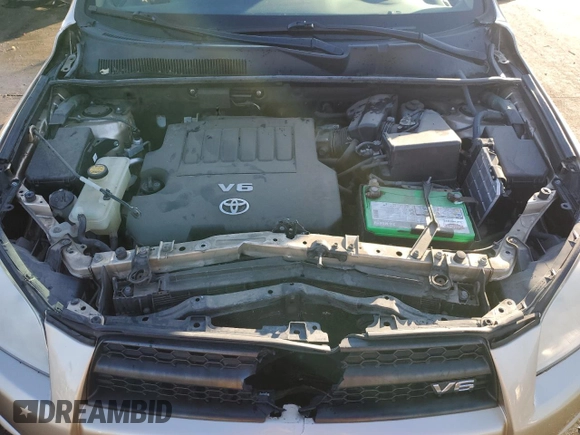 2011 Toyota RAV4 with VIN 2T3BK4DV9BW055352, listed as a Copart auction lot 46461815 with 98,121 mi miles and Clean Title. Bid and sale history available at carsss.com. Image 12.