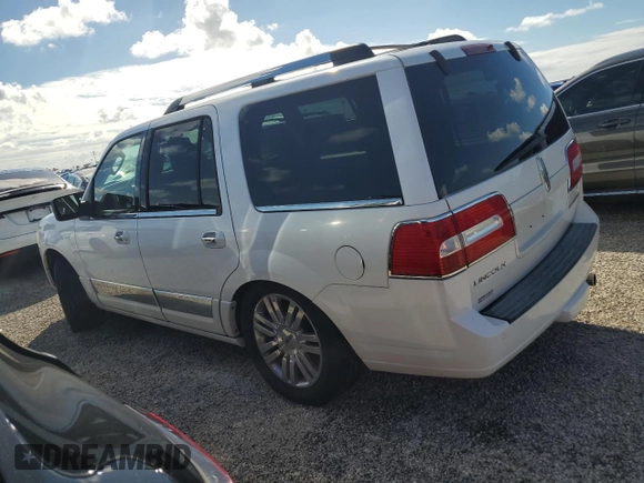 2009 Lincoln Navigator with VIN 5LMFU28599EJ01749, listed as a Copart auction lot 74461154 with Not provided miles and Salvage title. Bid and sale history available at DreamBid. Image 2.