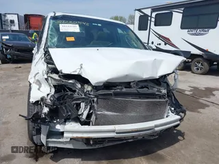2007 Honda Odyssey EX-L with VIN 5FNRL38617B141003, listed as a IAAI auction lot 39232543 with 195,096 mi miles and . Bid and sale history available at DreamBid. Image 6.