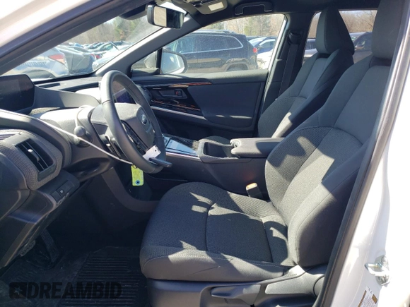 2023 Subaru Solterra Premium с VIN JTMABABA3PA022914, выставлен на аукционе Copart как лот 46763344 с пробегом 851 миль миль и . История ставок и продаж доступна на DreamBid. Изображение 7.