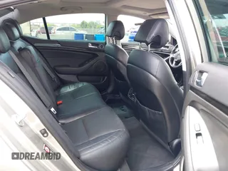 2015 Kia Cadenza Premium z VIN KNALN4D75F5174264, wystawiony jako IAAI lot #42004287 z przebiegiem 100 385 mil mil oraz . Historia ofert i sprzedaży dostępna na DreamBid. Obrazek 8.