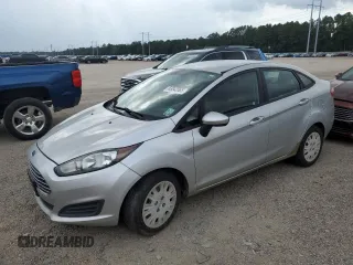 2014 Ford Fiesta S z VIN 3FADP4AJ1EM176514, wystawiony jako Copart lot #63842065 z przebiegiem Nie podano mil oraz Szkoda całkowita • Salvage title. Historia ofert i sprzedaży dostępna na DreamBid. Obrazek 1.