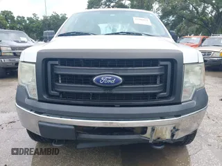 2014 Ford F-150 XL with VIN 1FTFX1EF2EKD41100, listed as a IAAI auction lot 42506812 with 153,255 mi miles and . Bid and sale history available at DreamBid. Image 6.