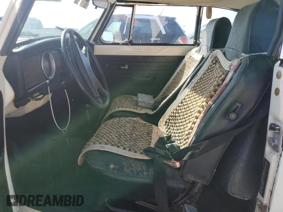 1972 Volkswagen Beetle with VIN 1522012758, listed as a Copart auction lot 78994814 with 46,118 mi miles and Salvage Title. Bid and sale history available at DreamBid. Image 7.
