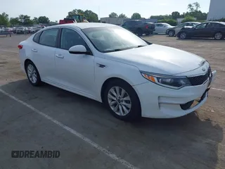 2016 Kia Optima LX with VIN 5XXGT4L34GG061718, listed as a IAAI auction lot 42176256 with 115,572 mi miles and . Bid and sale history available at carsss.com. Image 1.