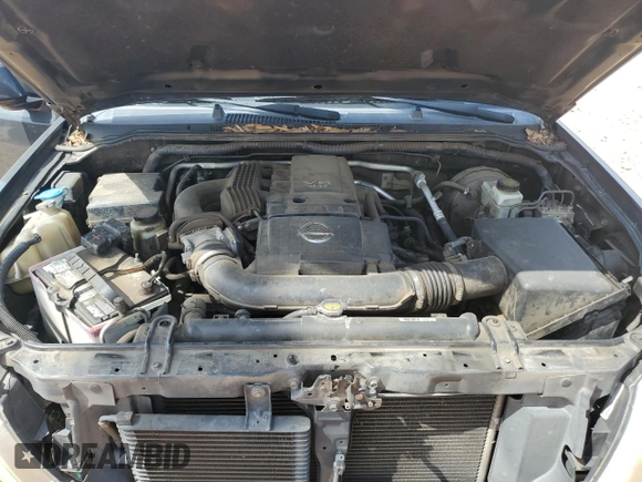 2012 Nissan Frontier Pro-4X z VIN 1N6AD0EV2CC463724, wystawiony jako Copart lot #47106655 z przebiegiem 172 005 mil mil oraz Szkoda całkowita • Salvage title. Historia ofert i sprzedaży dostępna na DreamBid. Obrazek 12.